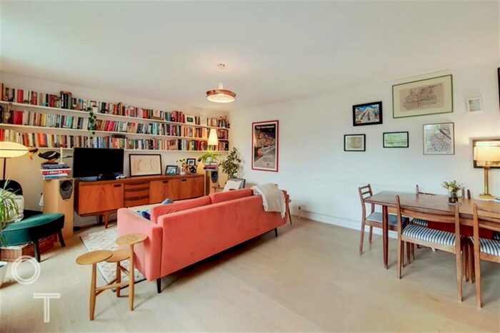 1 Bedroom Flat To Rent In Castle Road, NW1