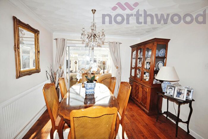 3 Bedroom Detached House For Sale In Wroxham Road, Sprowston Norwich, NR7