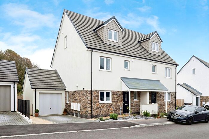 4 Bedroom Semi-detached House For Sale In Cricket Field Crescent, Hayle, Cornwall, TR27