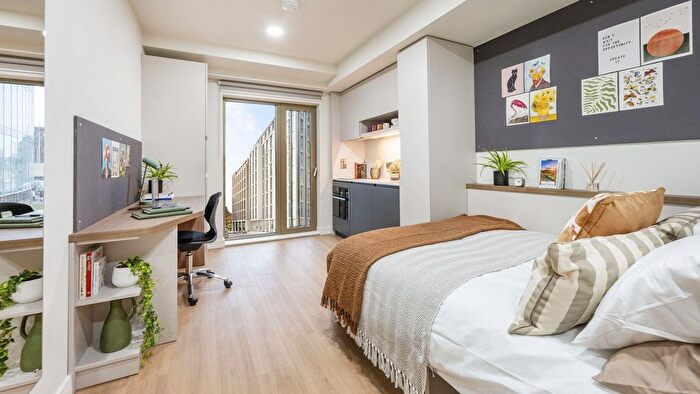 Studio To Rent In Renfield Street, Glasgow, G2