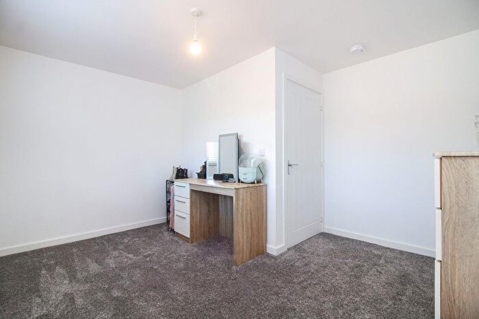 3 Bedroom Semi-Detached House For Sale In Walton Heath Way, Ashington, NE63