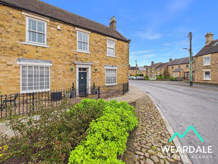 4 Bedroom End Of Terrace House For Sale In Market Place, Wolsingham, DL13