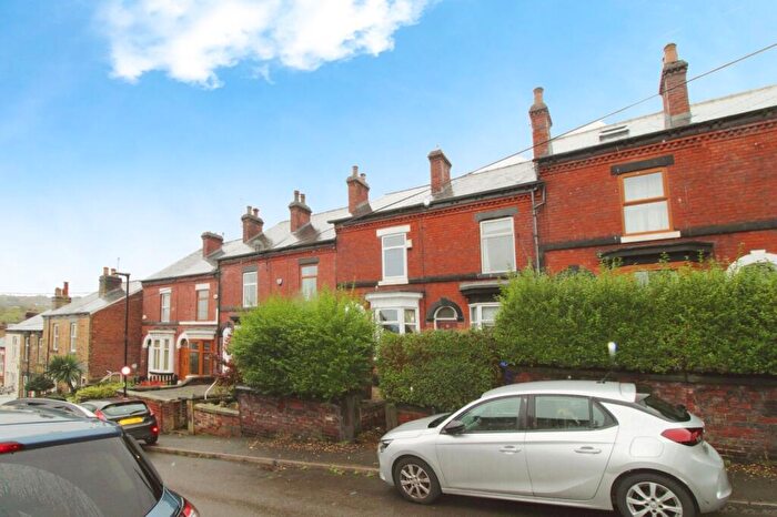 3 Bedroom Terraced House To Rent In Wood Road, Sheffield, South Yorkshire, S6
