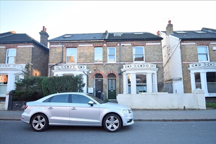 4 Bedroom Terraced House To Rent In Fernlea Road, London, SW12