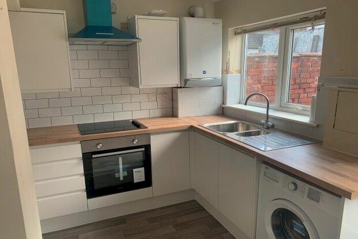 1 Bedroom Flat To Rent In Newland Street West, Lincoln, LN1