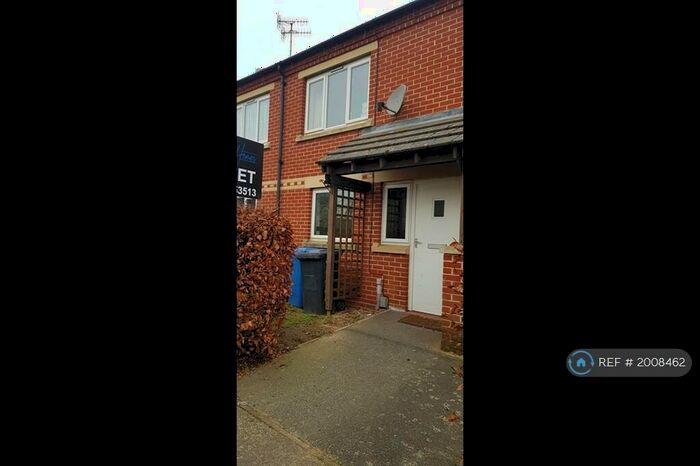 2 Bedroom Terraced House To Rent In Sinclair Drive, Ipswich, IP2