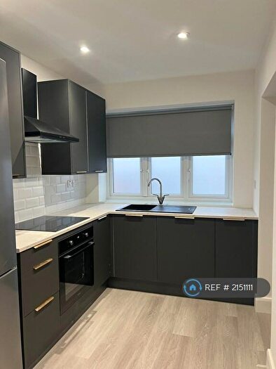 1 Bedroom Flat To Rent In Morden, London, SM4
