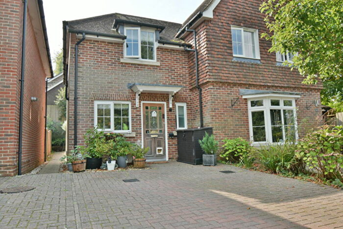 2 Bedroom Semi-Detached House For Sale In The Pellows, Kingsclere, Newbury, RG20