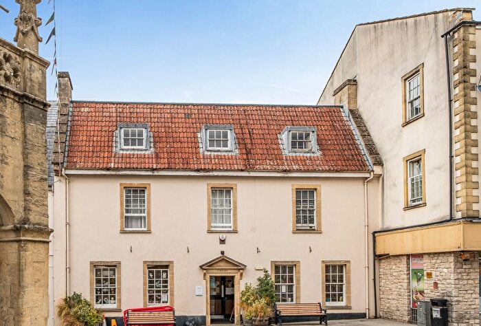 1 Bedroom Flat For Sale In St. Pauls Mews, Shepton Mallet, Somerset, BA4