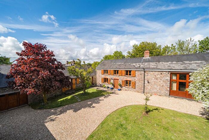 5 Bedroom Detached House For Sale In Cranford, EX39