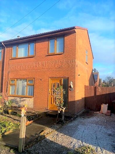 3 Bedroom Semi-Detached House To Rent In Bolton Road, Manchester, M26