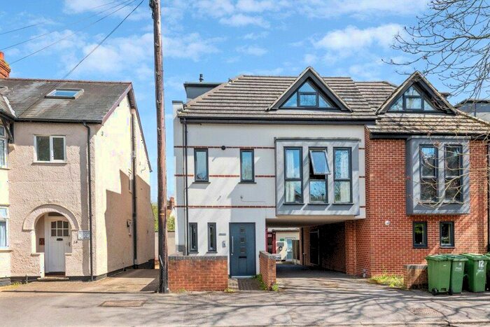 1 Bedroom Apartment To Rent In Stephen Road, Headington, OX3