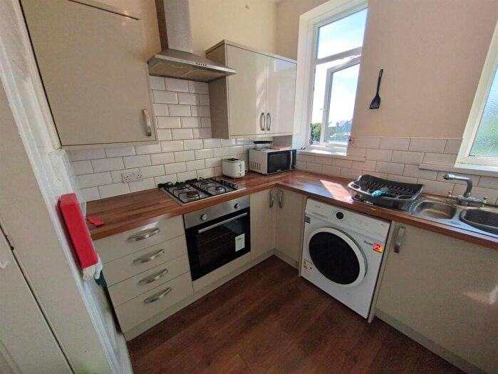 3 Bedroom Apartment To Rent In Flat C Upperthorpe, S6