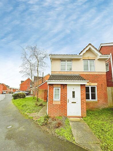 3 Bedroom Detached House For Sale In Crown Way, Langley Mill, Nottingham, NG16