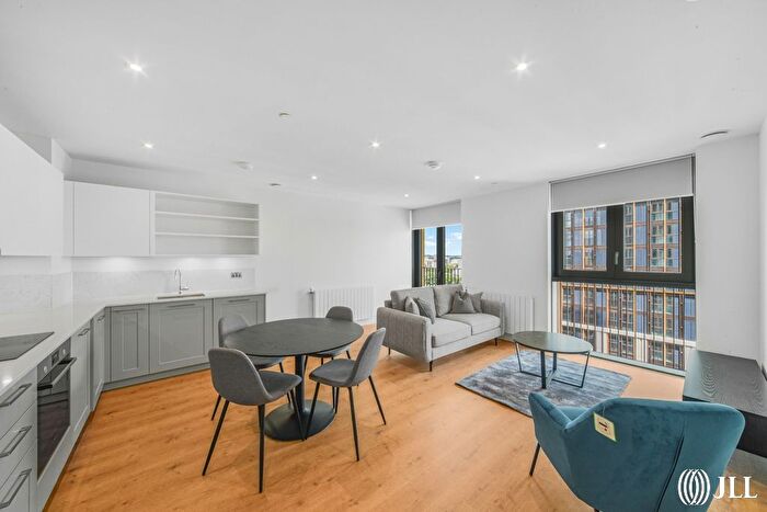 1 Bedroom Flat To Rent In Affinity View, London, E16