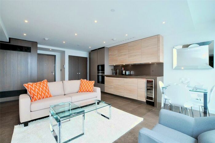 1 Bedroom Flat To Rent In Chronicle Tower, London, EC1V