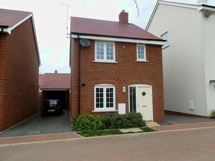 3 Bedroom Detached House To Rent In Martinique Meadows, Newton Leys Bletchley, Milton Keynes, MK3