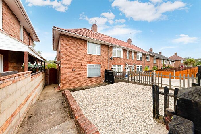 3 Bedroom Property For Sale In Jex Road, Norwich, NR5