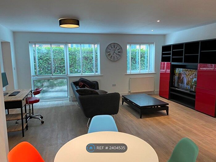 2 Bedroom Flat To Rent In Valley Gardens, Wimbledon South. London, SW19