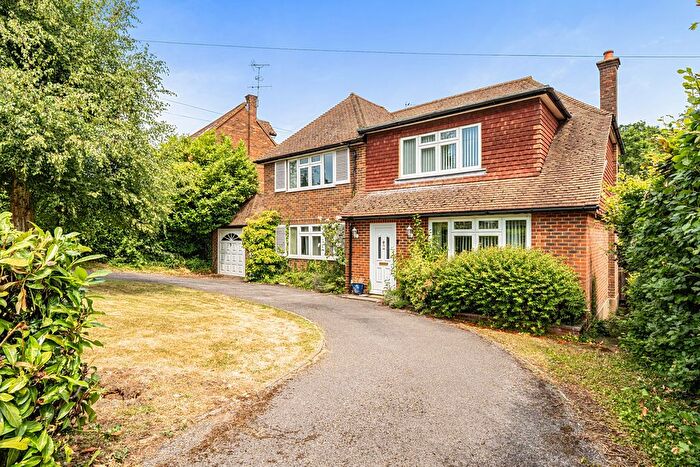 4 Bedroom Detached House For Sale In Moreland Drive, Gerrards Cross, Buckinghamshire, SL9