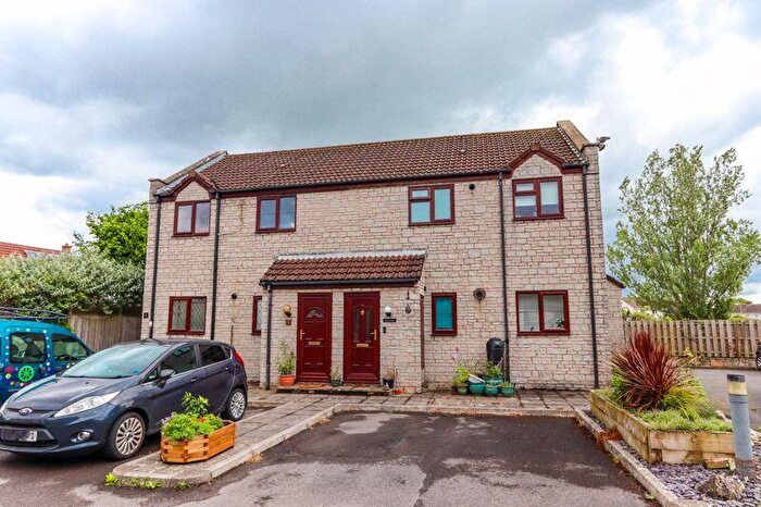 1 Bedroom Flat For Sale In Strode Road, Clevedon, BS21