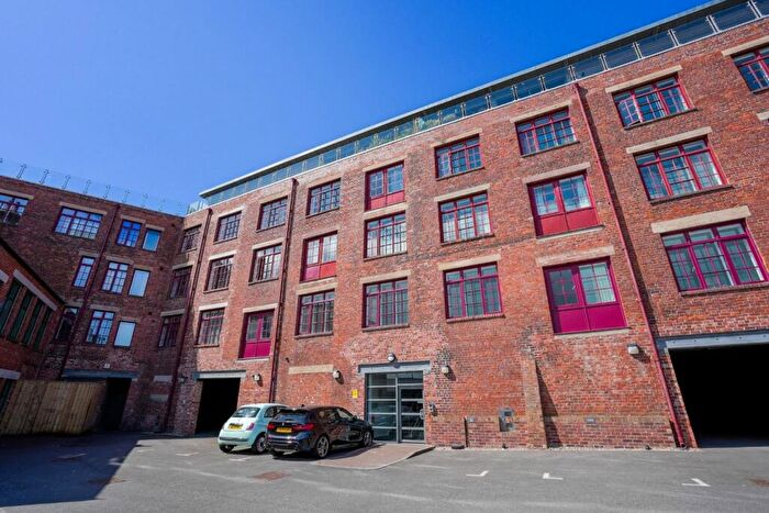 2 Bedroom Flat For Sale In Union Quay, North Shields, NE30