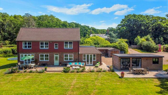 4 Bedroom Detached House For Sale In Brickfield Road, Outwood, Redhill, RH1