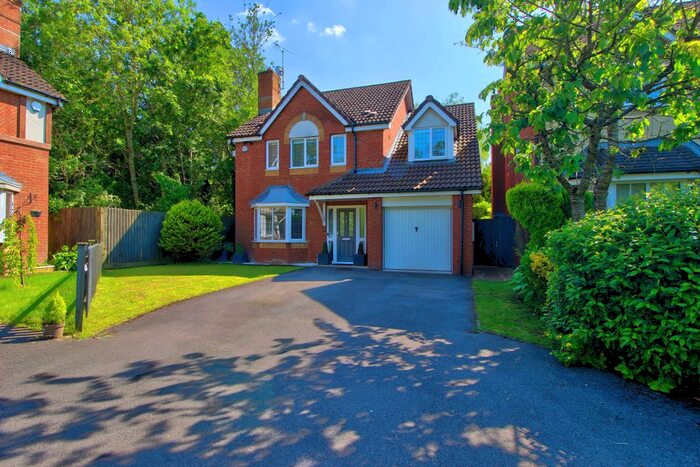 4 Bedroom Detached House For Sale In Harrow Way, Sindlesham, Wokingham, RG41