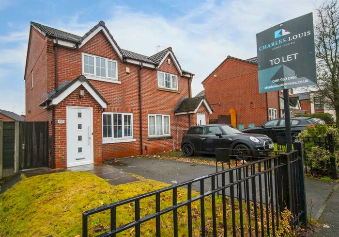 2 Bedroom House To Rent In Shaw Street, Bury, BL9