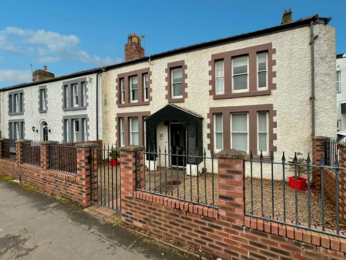 4 Bedroom End Of Terrace House To Rent In Duke Street, Formby, Liverpool, L37