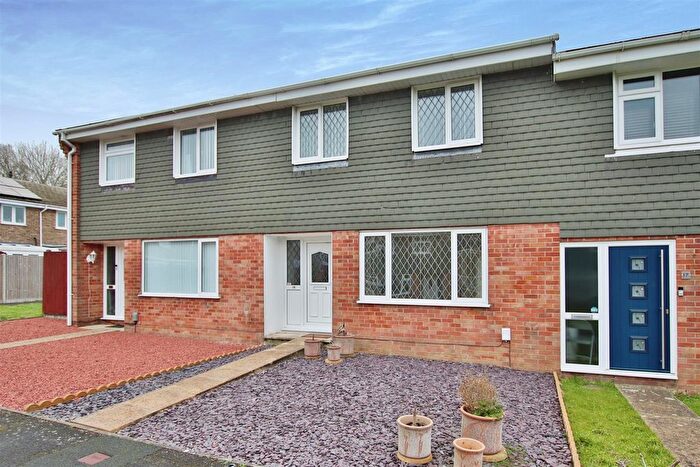 3 Bedroom Terraced House To Rent In Woodhall Way, Fareham, PO15