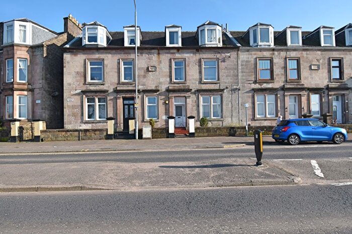 3 Bedroom Flat For Sale In Eldon Street, Greenock, PA16