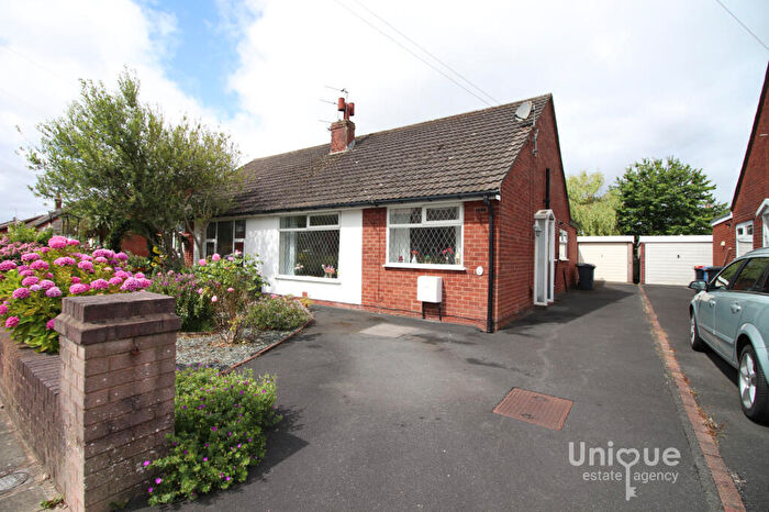 2 Bedroom Bungalow For Sale In Denbigh Avenue, Thornton-Cleveleys, FY5