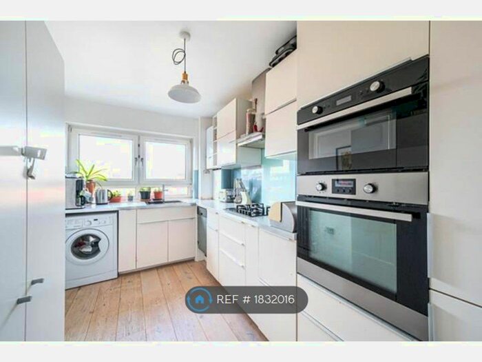 2 Bedroom Flat To Rent In London, London, E2