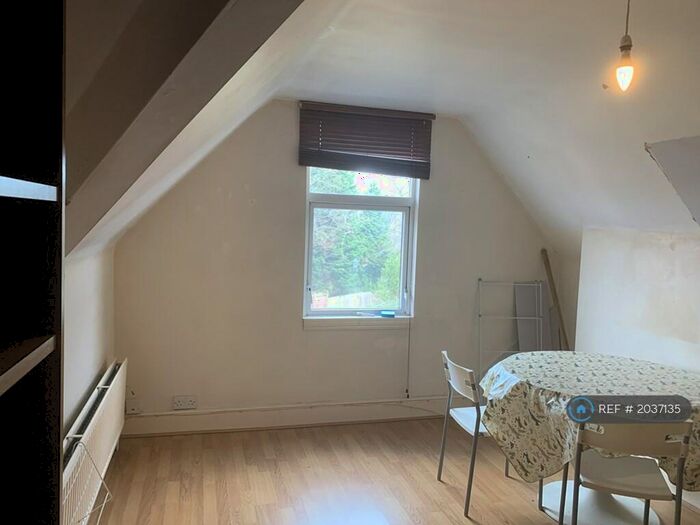 1 Bedroom Flat To Rent In Sterling Road, Birmingham, B16