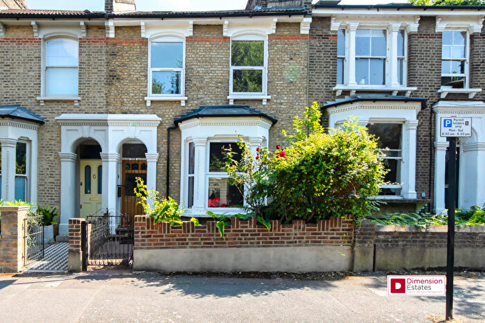 3 Bedroom Terraced House For Sale In Charnock Road, Lower Clapton, Hackney, London, E5