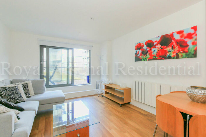 1 Bedroom Apartment To Rent In West Carriage House, Royal Arsenal, SE18