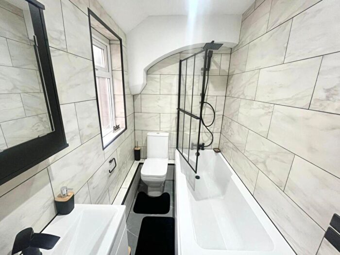 1 Bedroom House To Rent In Station Road, Ilkeston, DE7