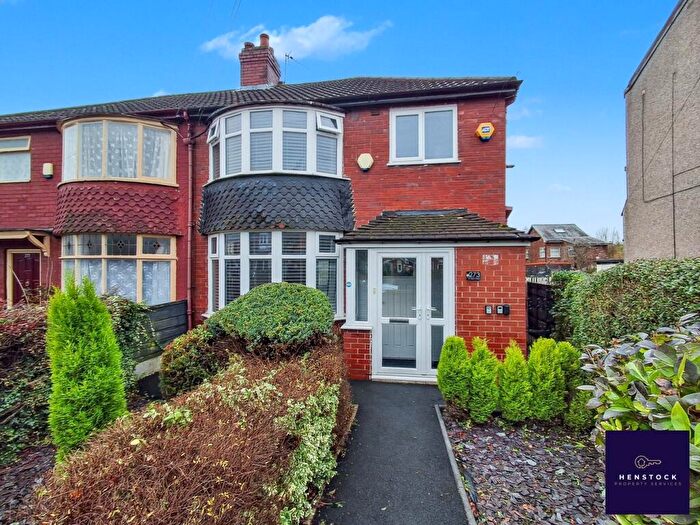 3 Bedroom Semi-Detached House For Sale In St Marys Road, New Moston, Manchester, M40
