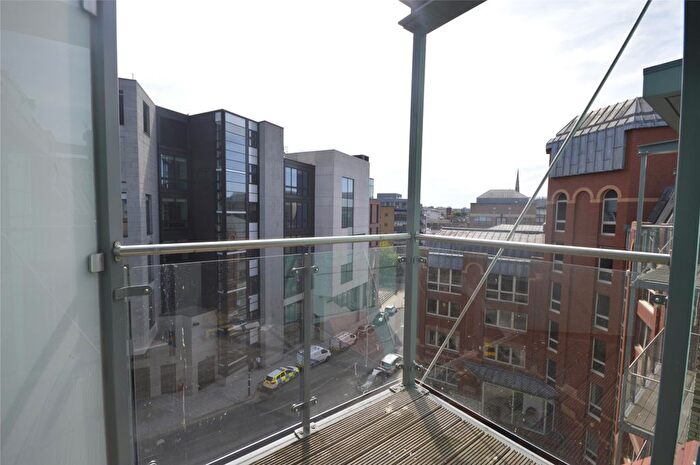 1 Bedroom Flat To Rent In Bridge Quay, Bristol, BS1