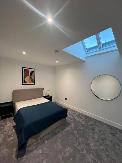 1 Bedroom Flat To Rent In Long Row, Nottingham, NG1