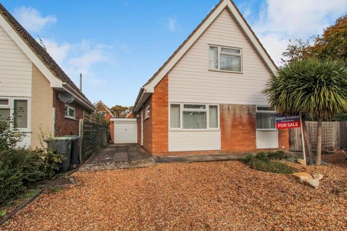 2 Bedroom Detached House For Sale In Judith Gardens, Potton, SG19