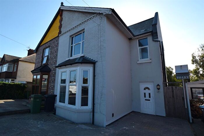 3 Bedroom Semi-Detached House To Rent In Bexhill Road, St Leonards On Sea, TN38