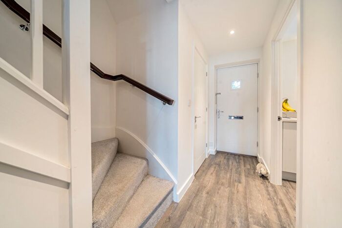 2 Bedroom End Of Terrace House For Sale In Bennetts Rest, Hook, RG27