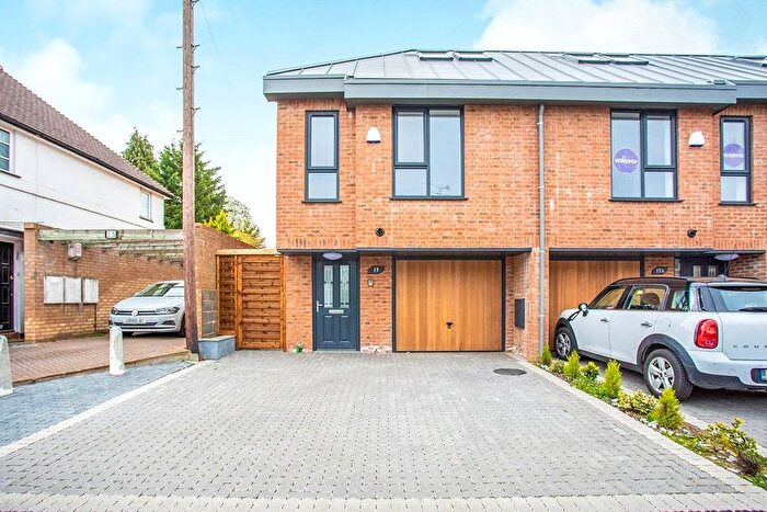 4 Bedroom Semi-Detached House To Rent In Windmill Street, Bushey Heath, Bushey, Hertfordshire, WD23