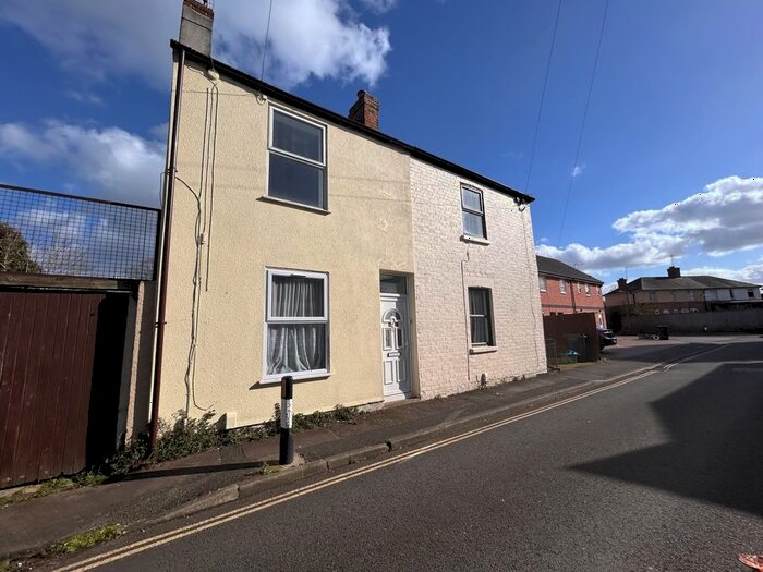3 Bedroom Terraced House To Rent In Nelson Street, Tredworth, Gloucester, GL1