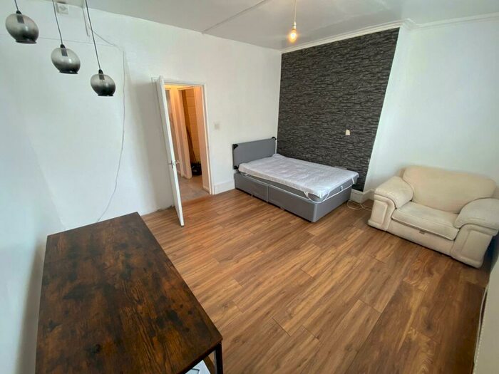 Studio To Rent In Little Preston Street, Brighton, BN1