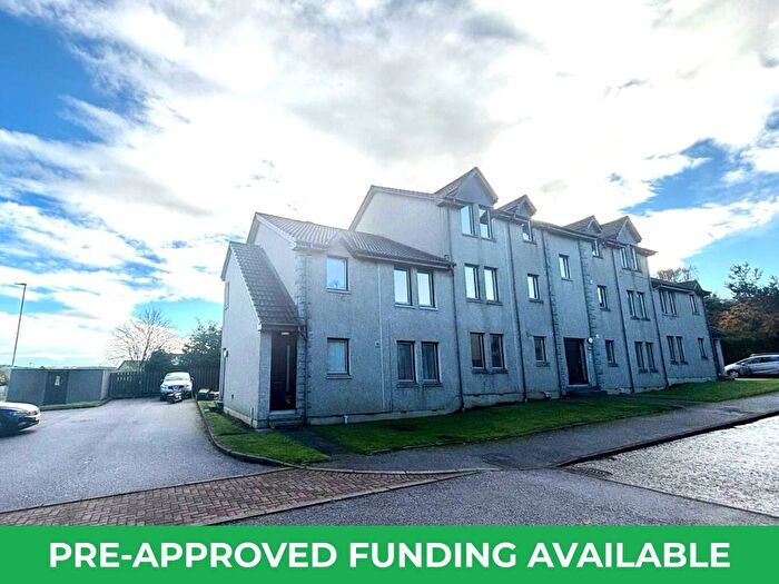 2 Bedroom Flat For Sale In Esslemont Drive, Inverurie, Aberdeenshire, AB51