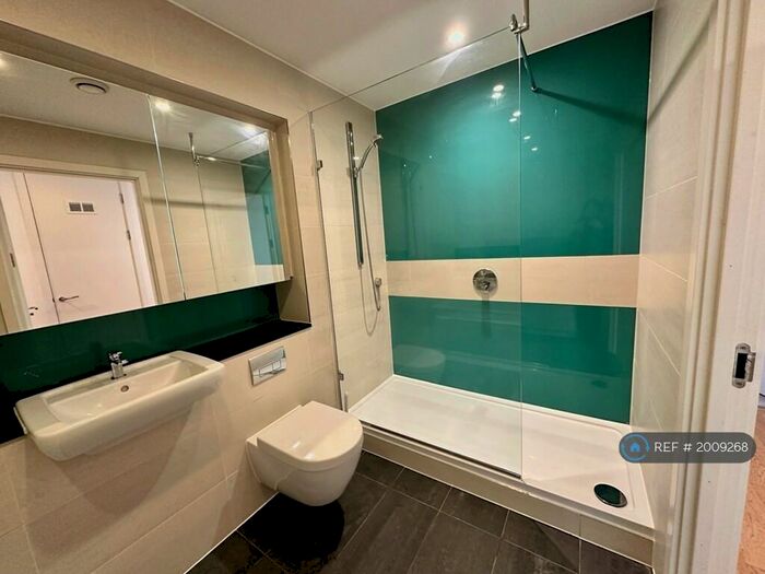 2 Bedroom Flat To Rent In Elder House, Kingston Upon Thames, KT1