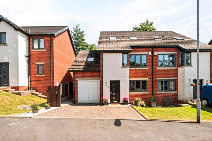 4 Bedroom Semi-Detached House For Sale In Owls Gate, Lees, Oldham, OL4